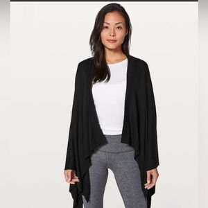 Lululemon black Hatha Oversized Lightweight Viscose Silk Wrap Scarf Blanket OS